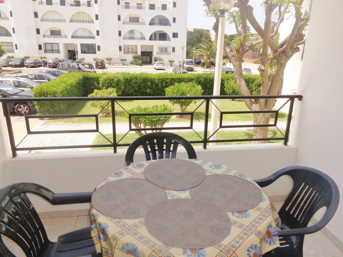 Apartamento Praia Dos Salgados 阿尔布费拉 外观 照片