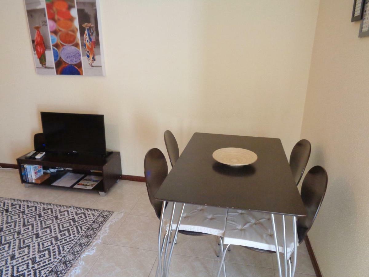 Apartamento Praia Dos Salgados 阿尔布费拉 外观 照片